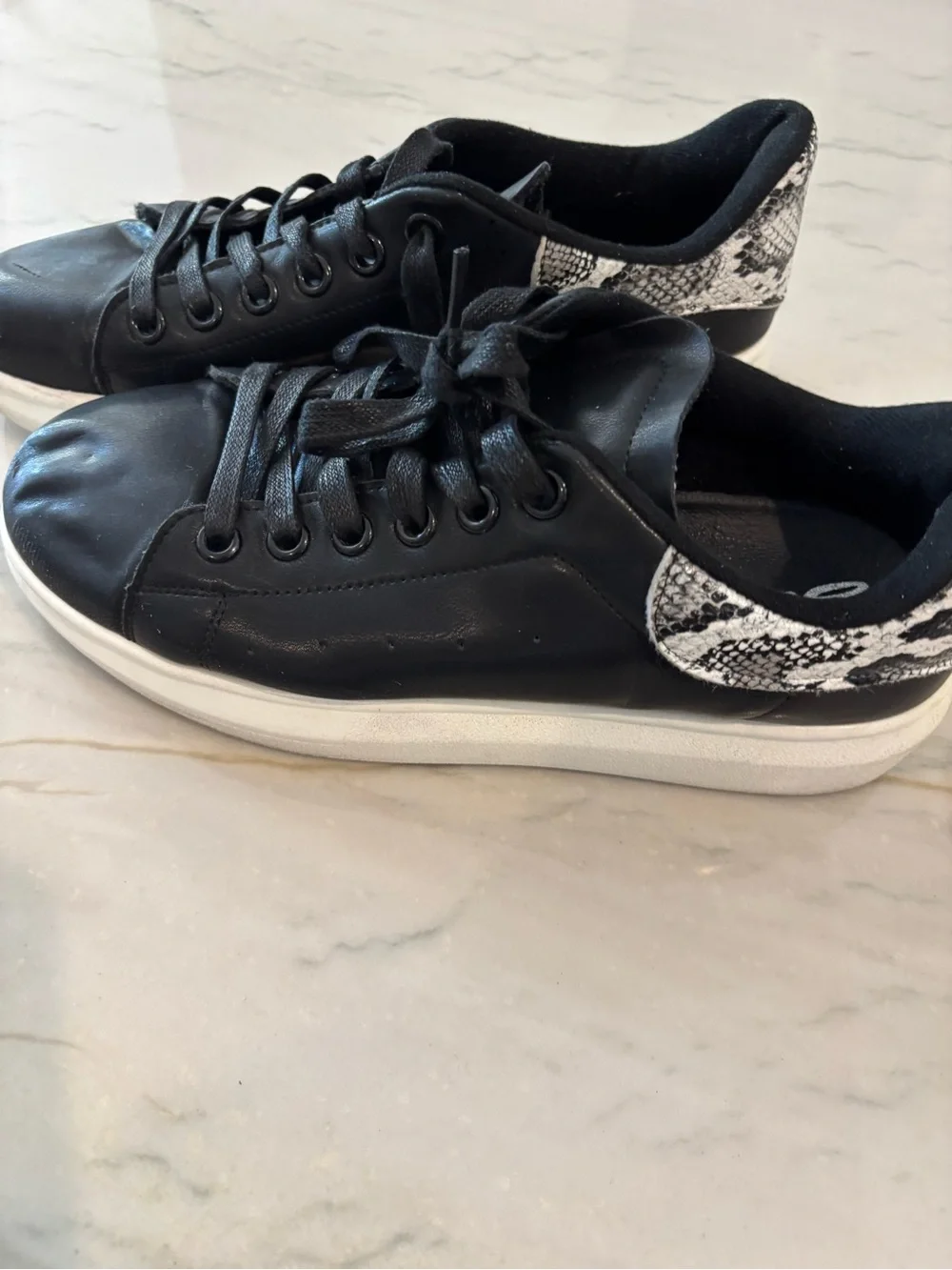 Seven7 Women’s Low-Top Sneakers with Snake-Print Heel